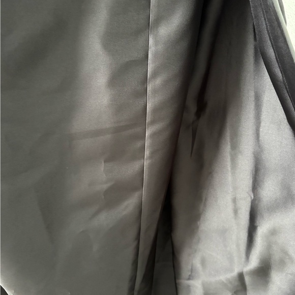 Elegant Donna Karan Black Strapless Dress - Picture 5 of 8